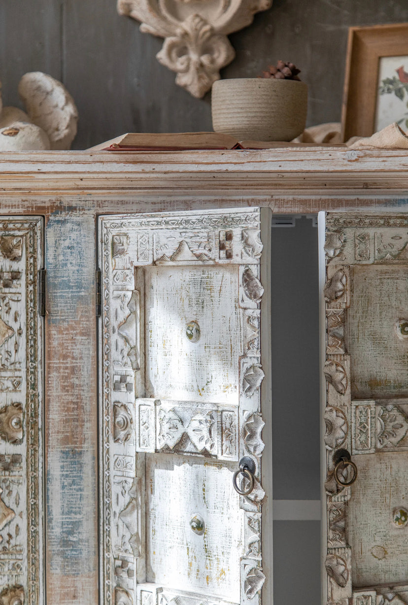 Carved Buffet Cabinet High Quality Furniture Accent Wood Cabinet Living Room, Bedroom Storage Decorative Cabinets
