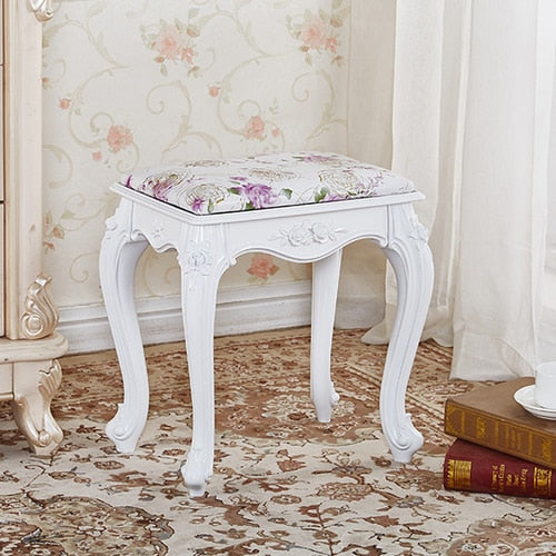 Stools European Style Living Room Hocker Small Square Soft Ottomans Stools Chairs