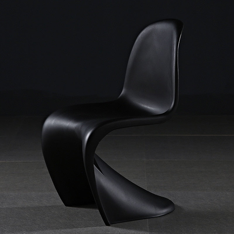 Pandong S-Type Dining Chair - Plastic, Stackable, Modern Design