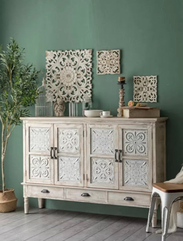 Nordic Vintage Furniture Hand Carved Doors Large Storage Luxury Wooden Cabinet Vintage Schränke