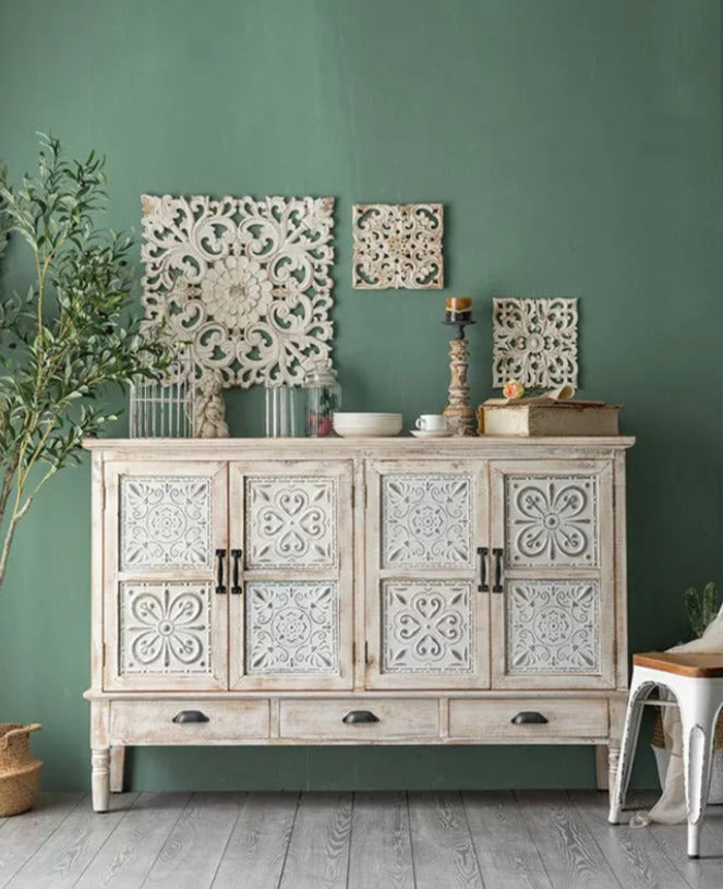 Nordic Vintage Furniture Hand Carved Doors Large Storage Luxury Wooden Cabinet Vintage Schränke